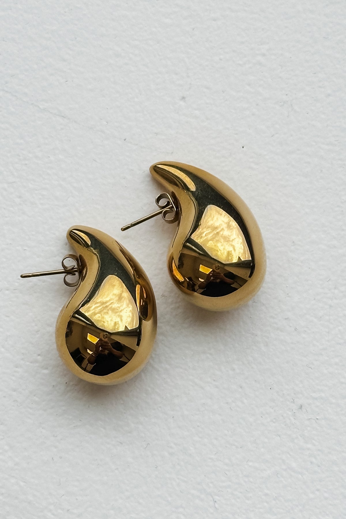 CLAIRE TEARDROP EARRINGS