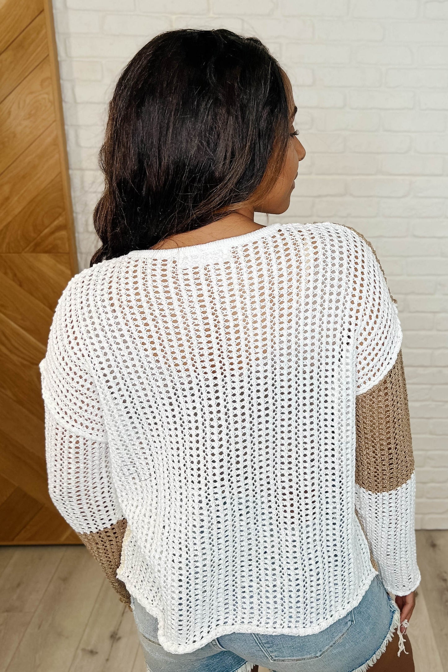 CORNER OF THE BLOCK SWEATER