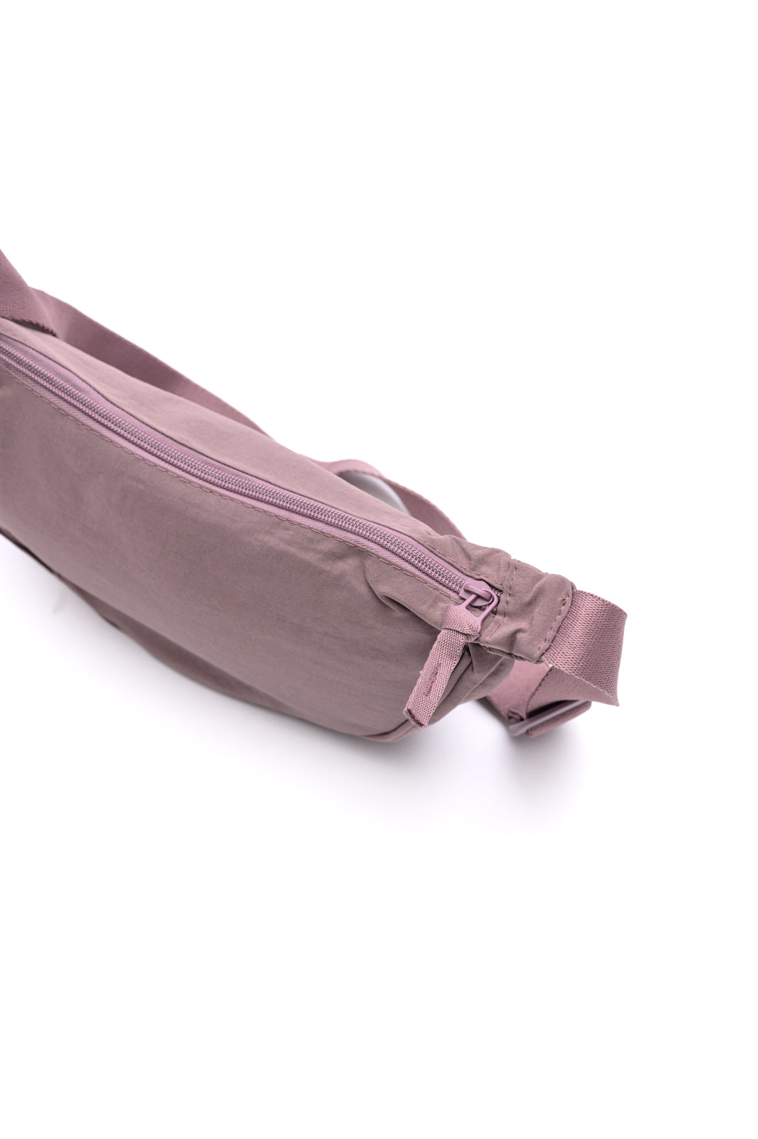 ESSENTIALLY EVERYTHING MINI CROSSBODY BAG (LAVENDER)