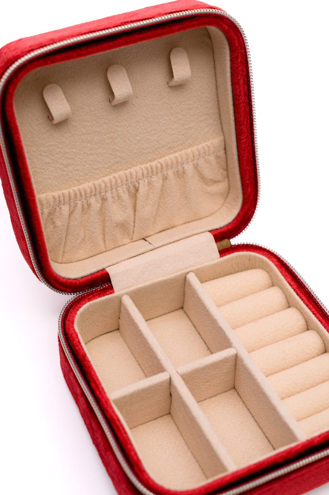 KEPT AND CARRIED JEWELRY BOX (RED)