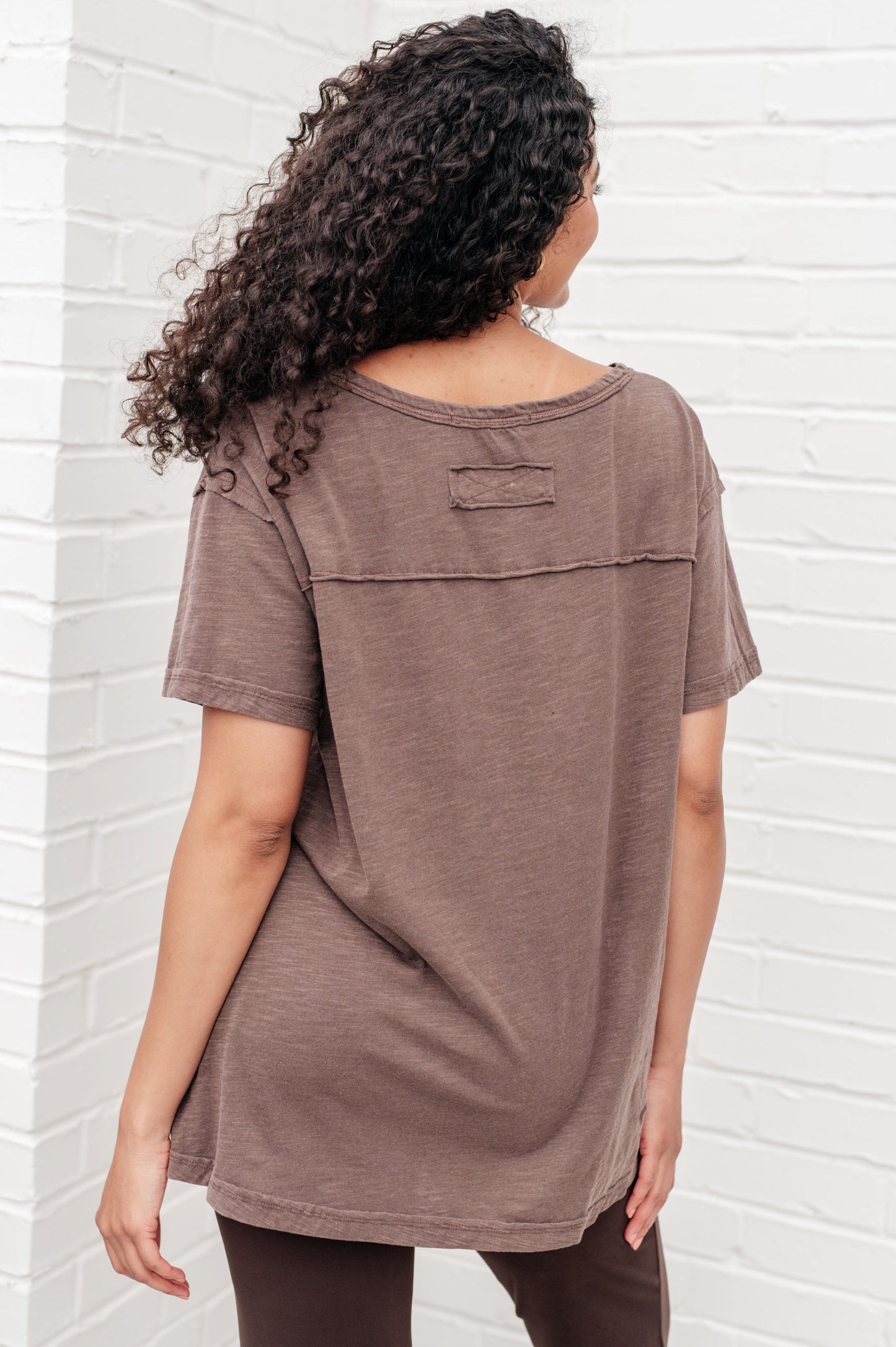 LET ME LIVE RELAXED TEE (BROWN)
