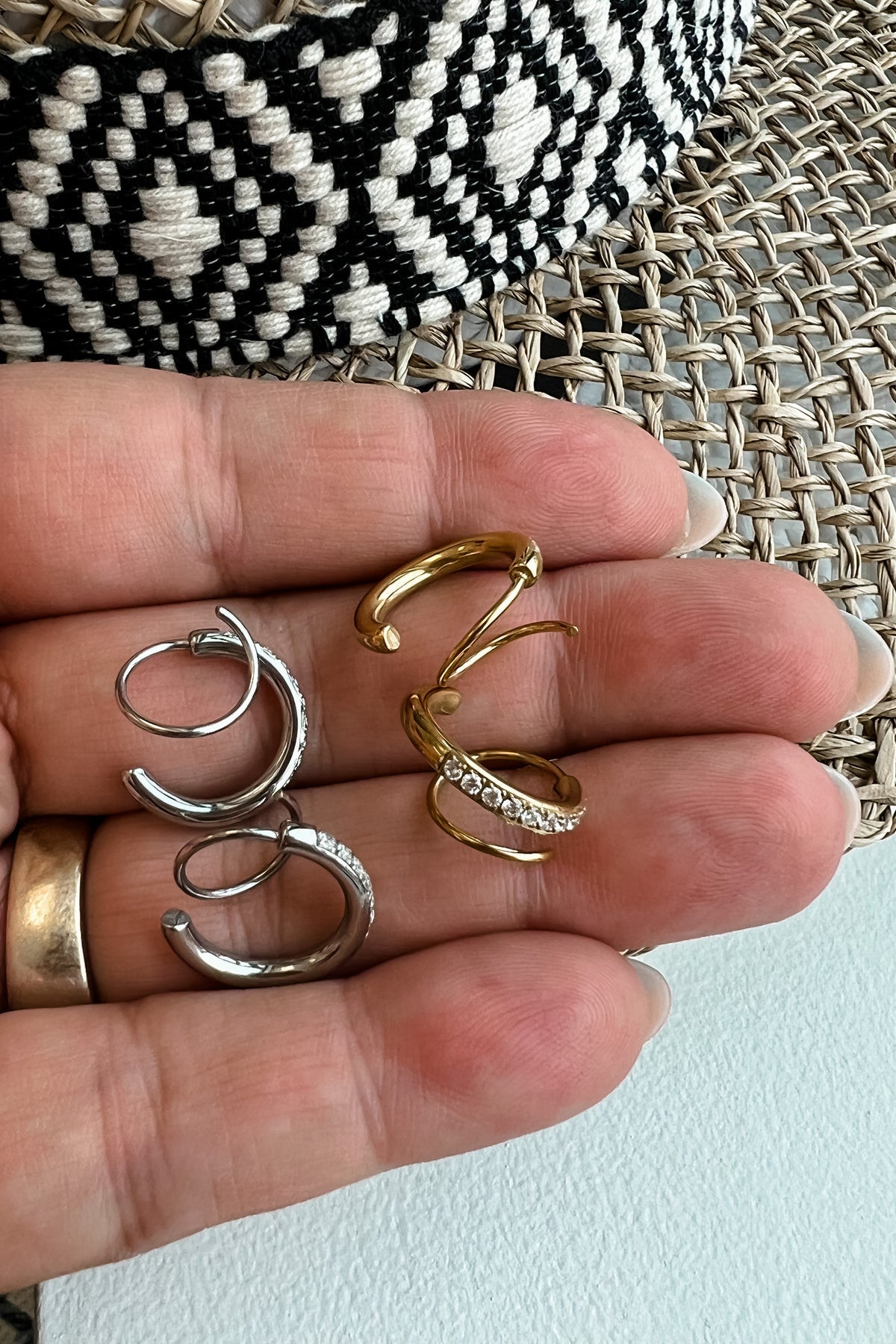 DOUBLE HOOP EARRINGS