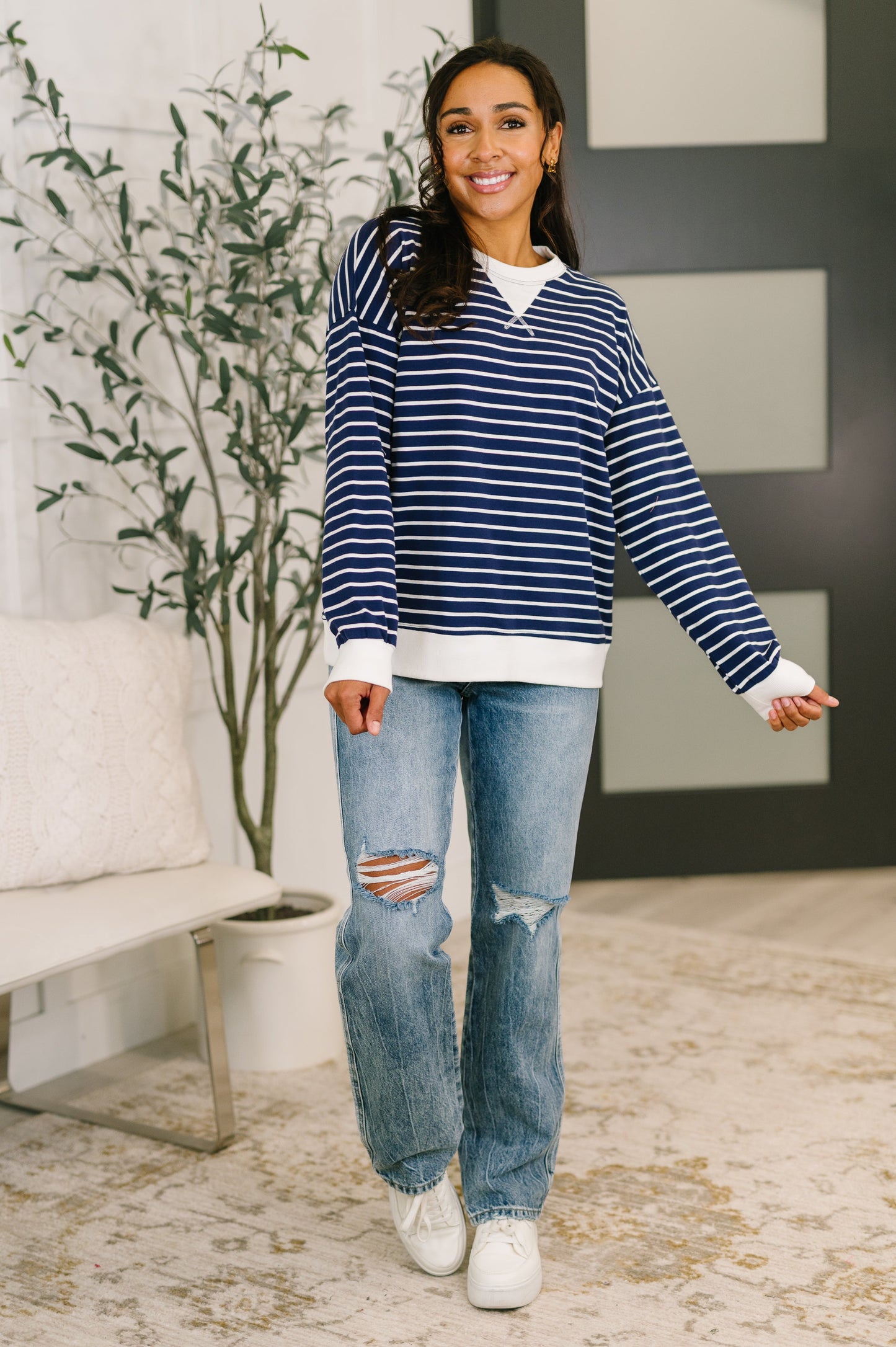 ALMOST THERAPEUTIC PULLOVER (NAVY)