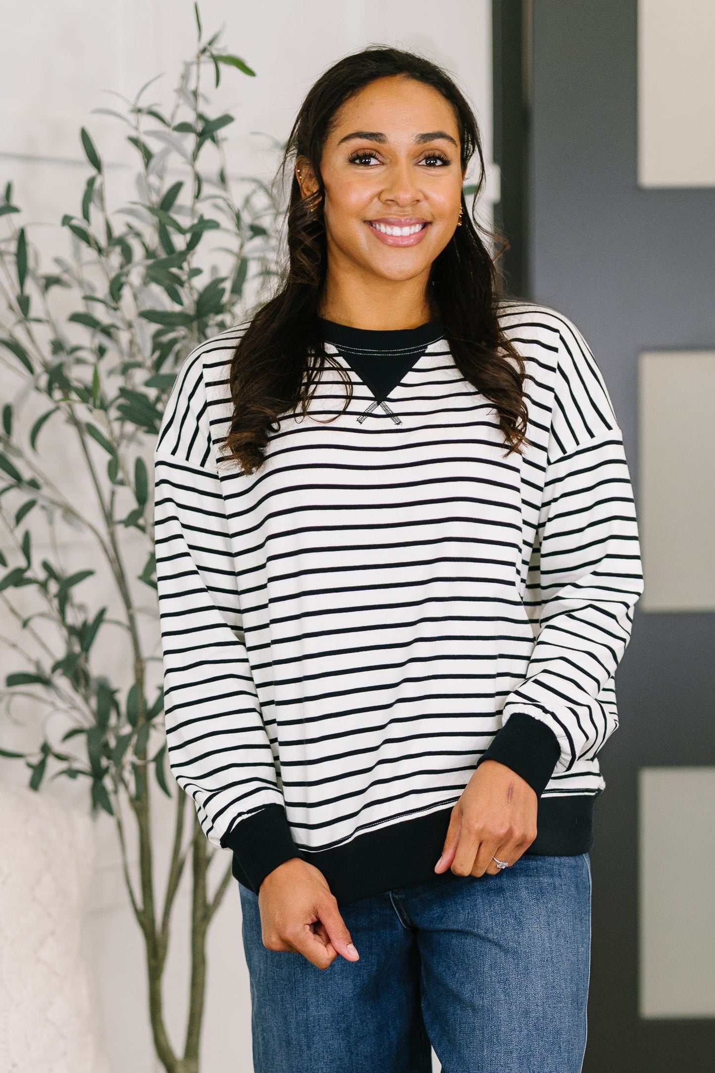 ALMOST THERAPEUTIC PULLOVER (BLACK + WHITE)