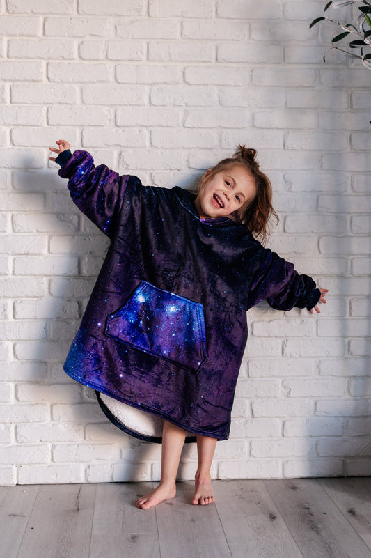 KIDS OVERSIZED HOODIE BLANKET (STARRY SKY)