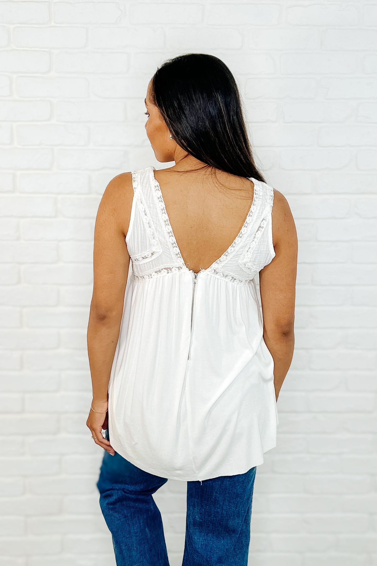 LET EM' BREATHE V-NECK TANK