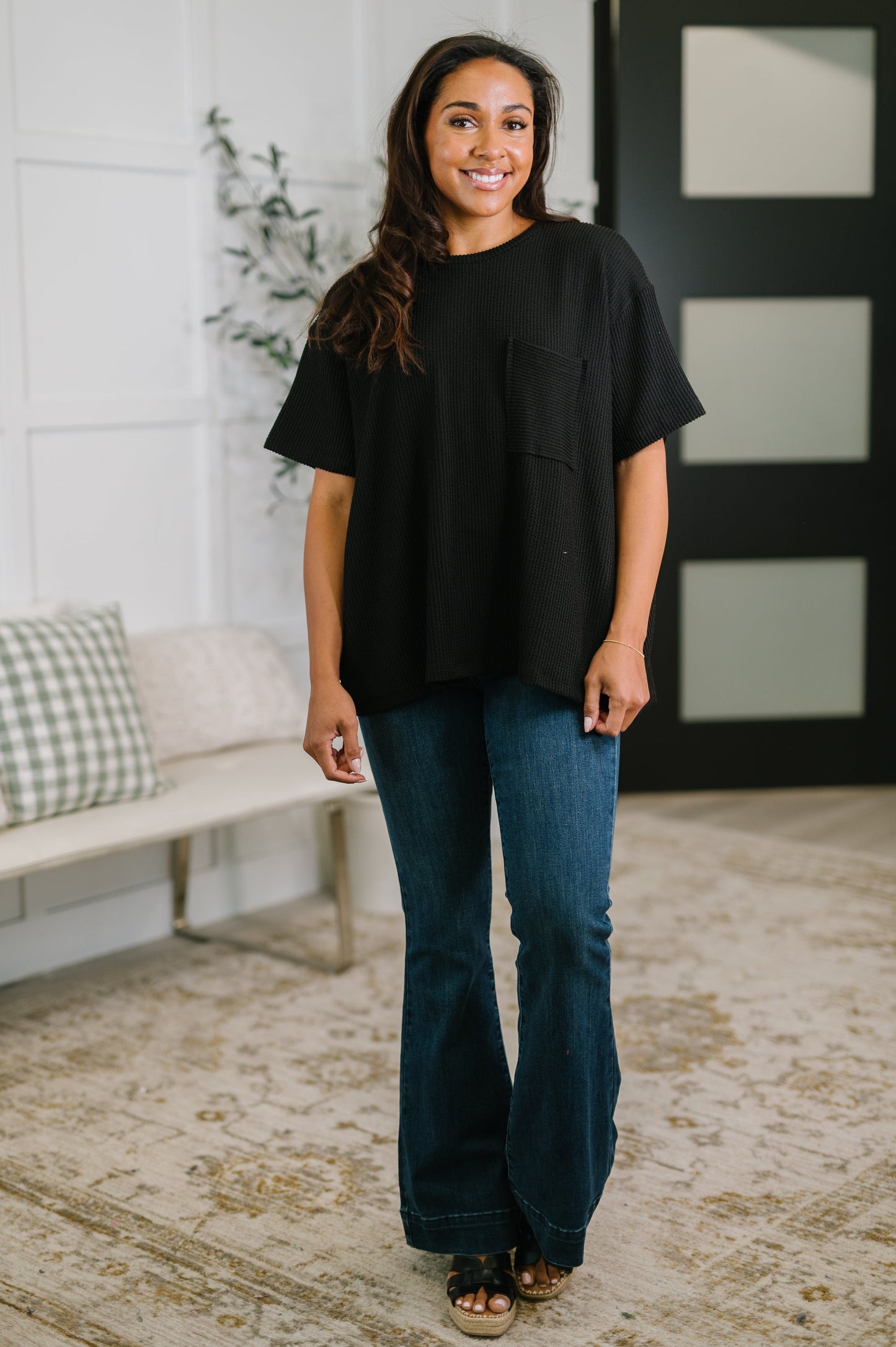 NOT THAT COMPLICATED TEE (BLACK)