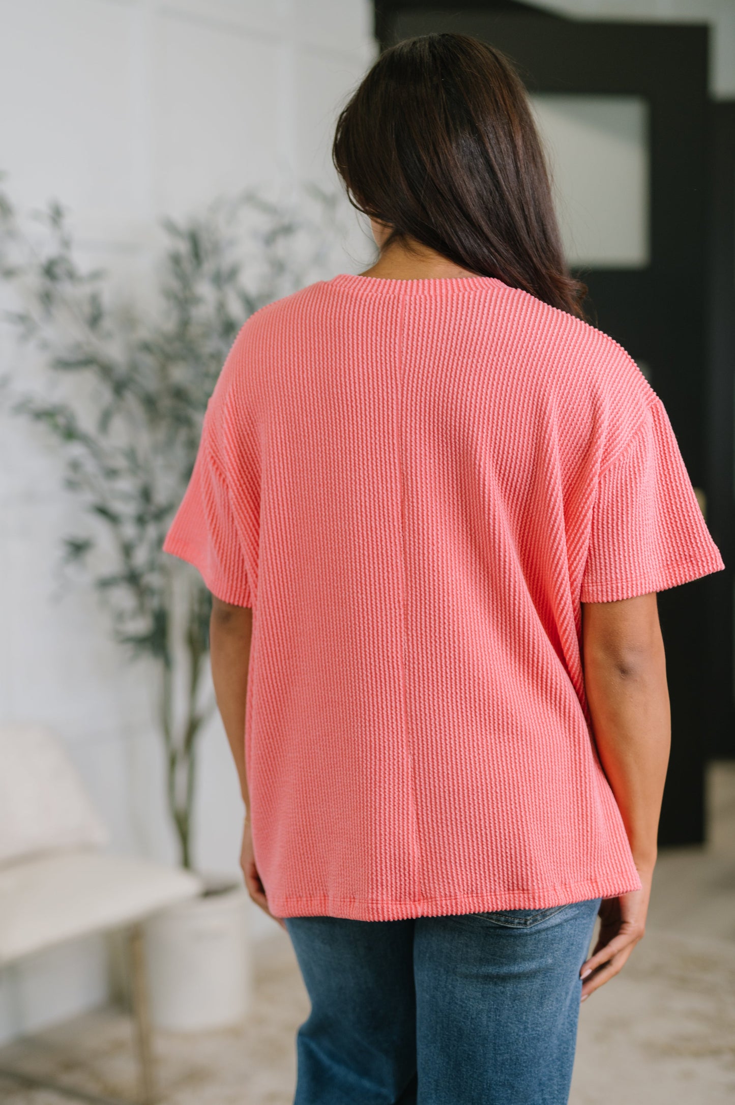 NOT THAT COMPLICATED TEE (SALMON)