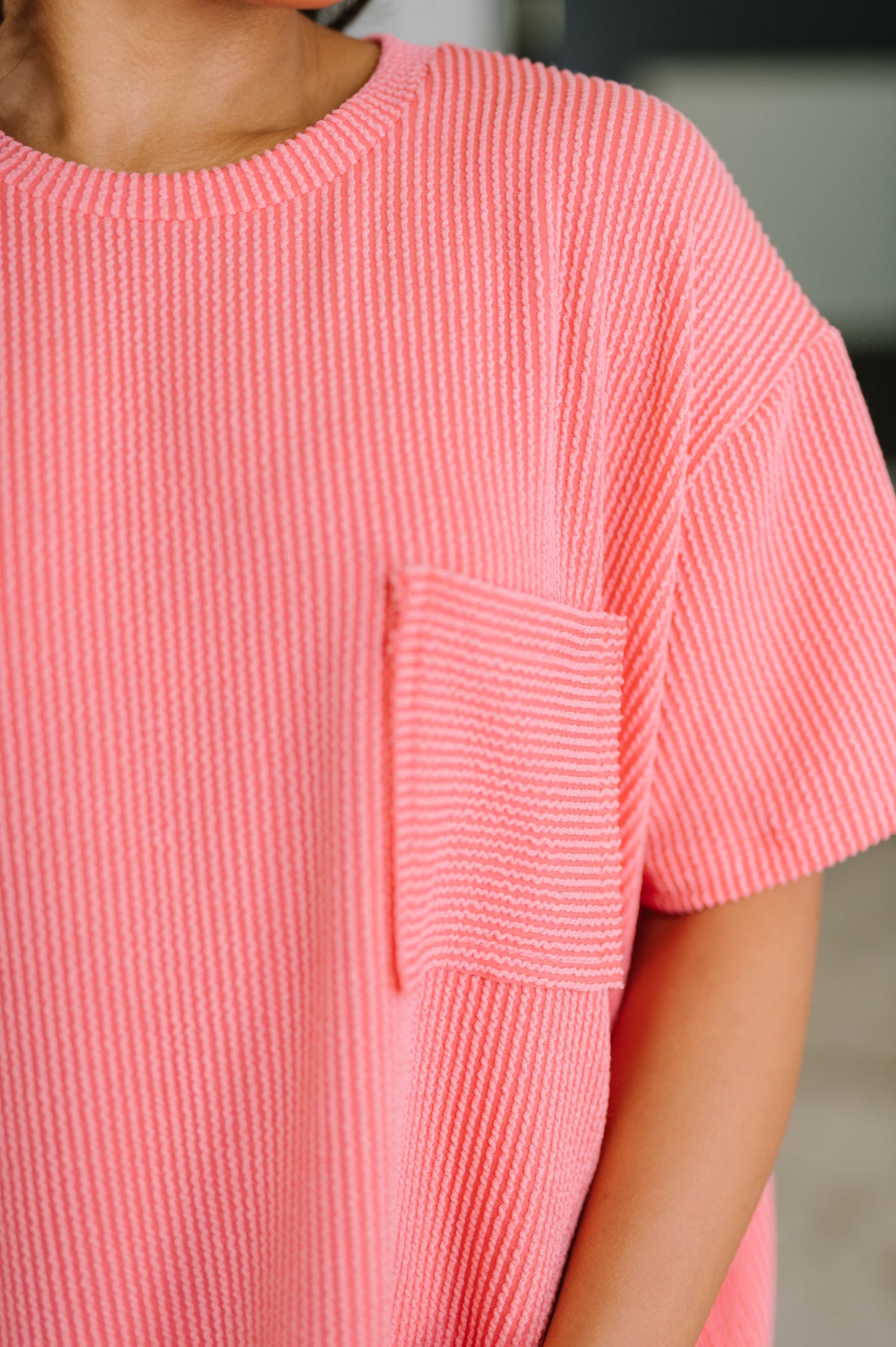 NOT THAT COMPLICATED TEE (SALMON)