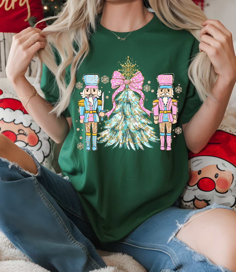 NUTCRACKER WONERLAND GRAPHIC TEE + SWEATSHIRT