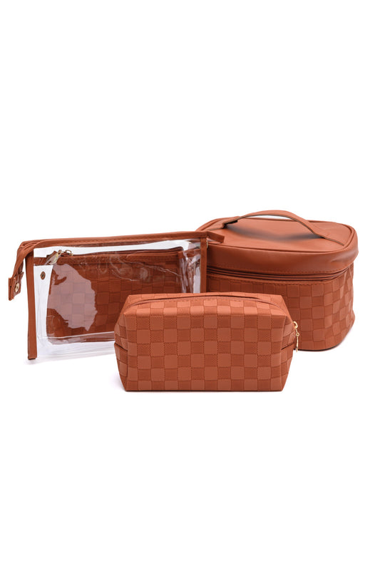 SUBTLY CHECKED COSMETIC BAG SET (COGNAC)