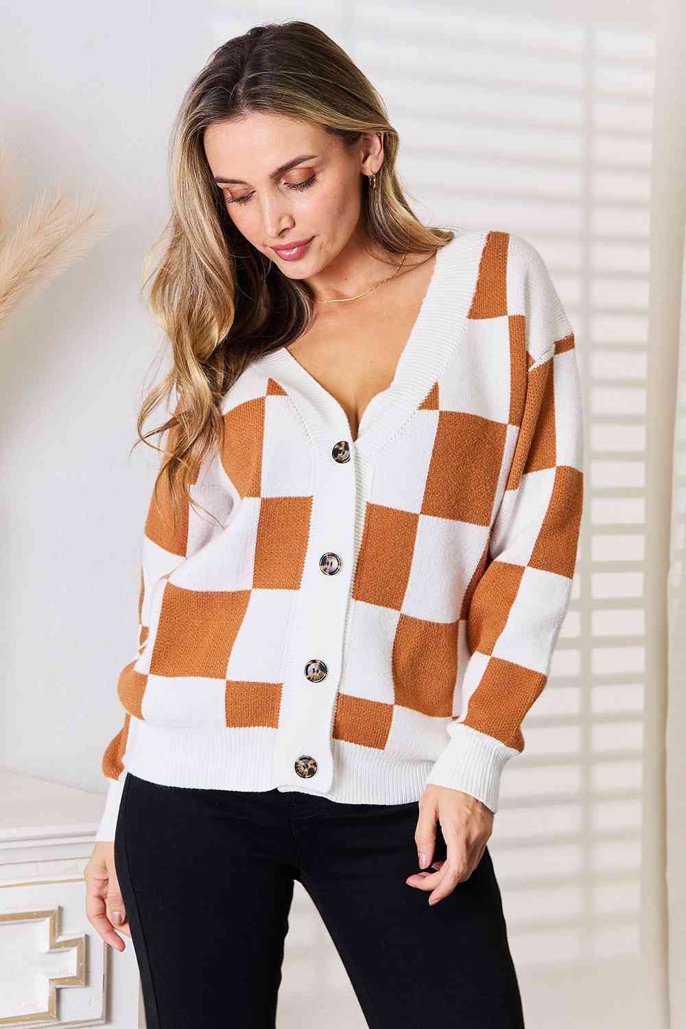 CHECKERED CARDIGAN